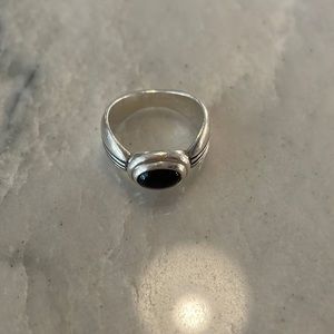 James Avery, size 6, sterling silver